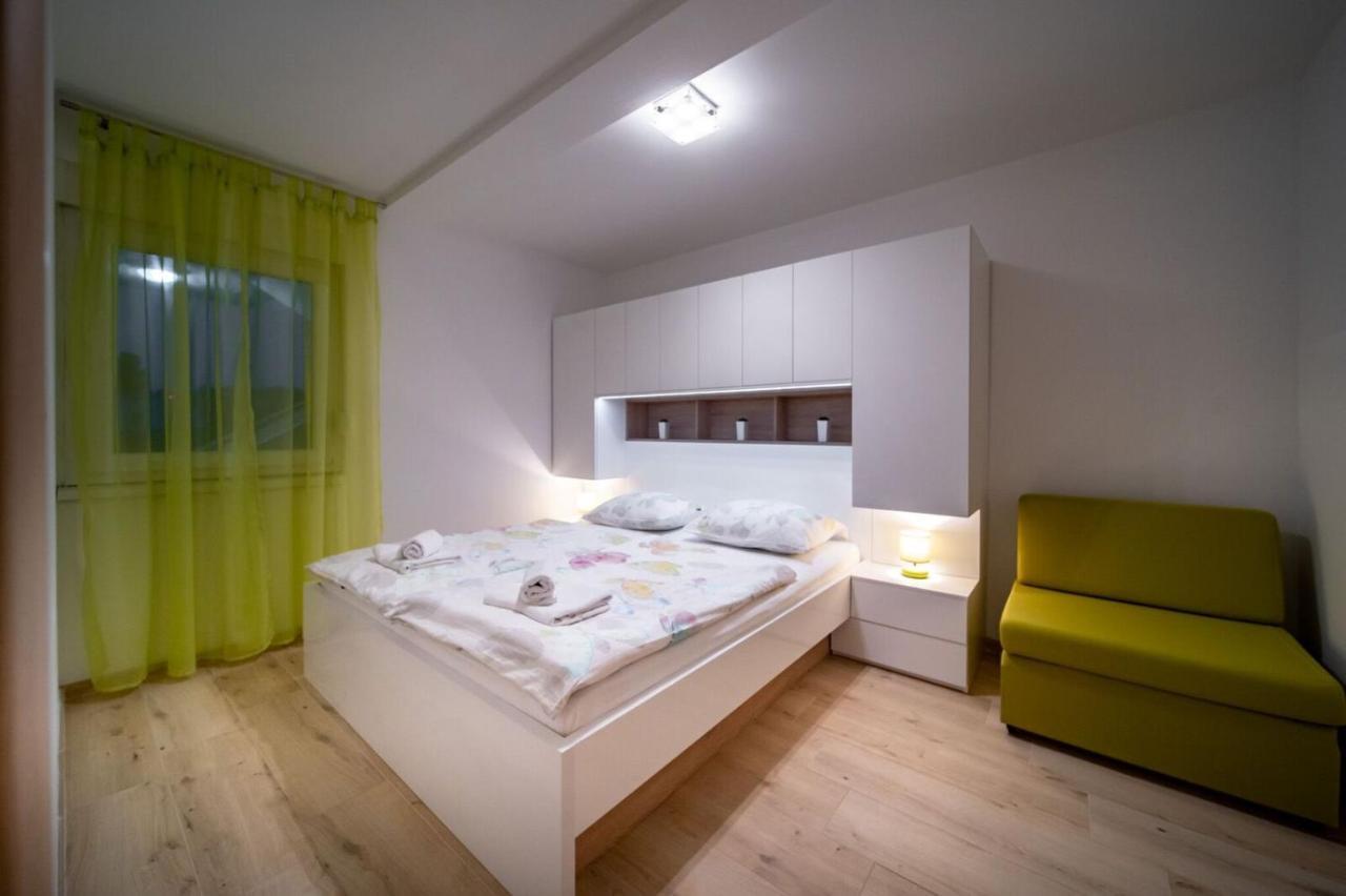 Apartments Arbis Lopar Luaran gambar
