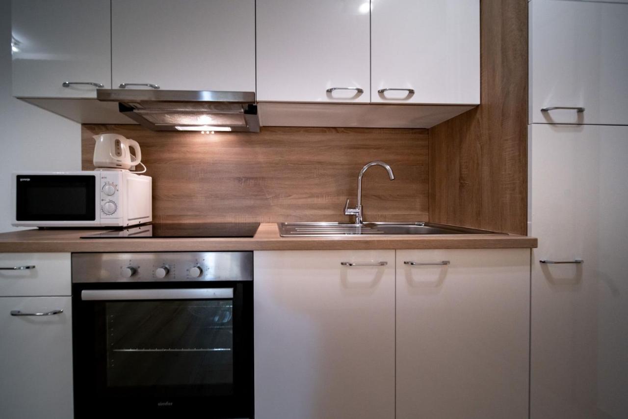 Apartments Arbis Lopar Luaran gambar