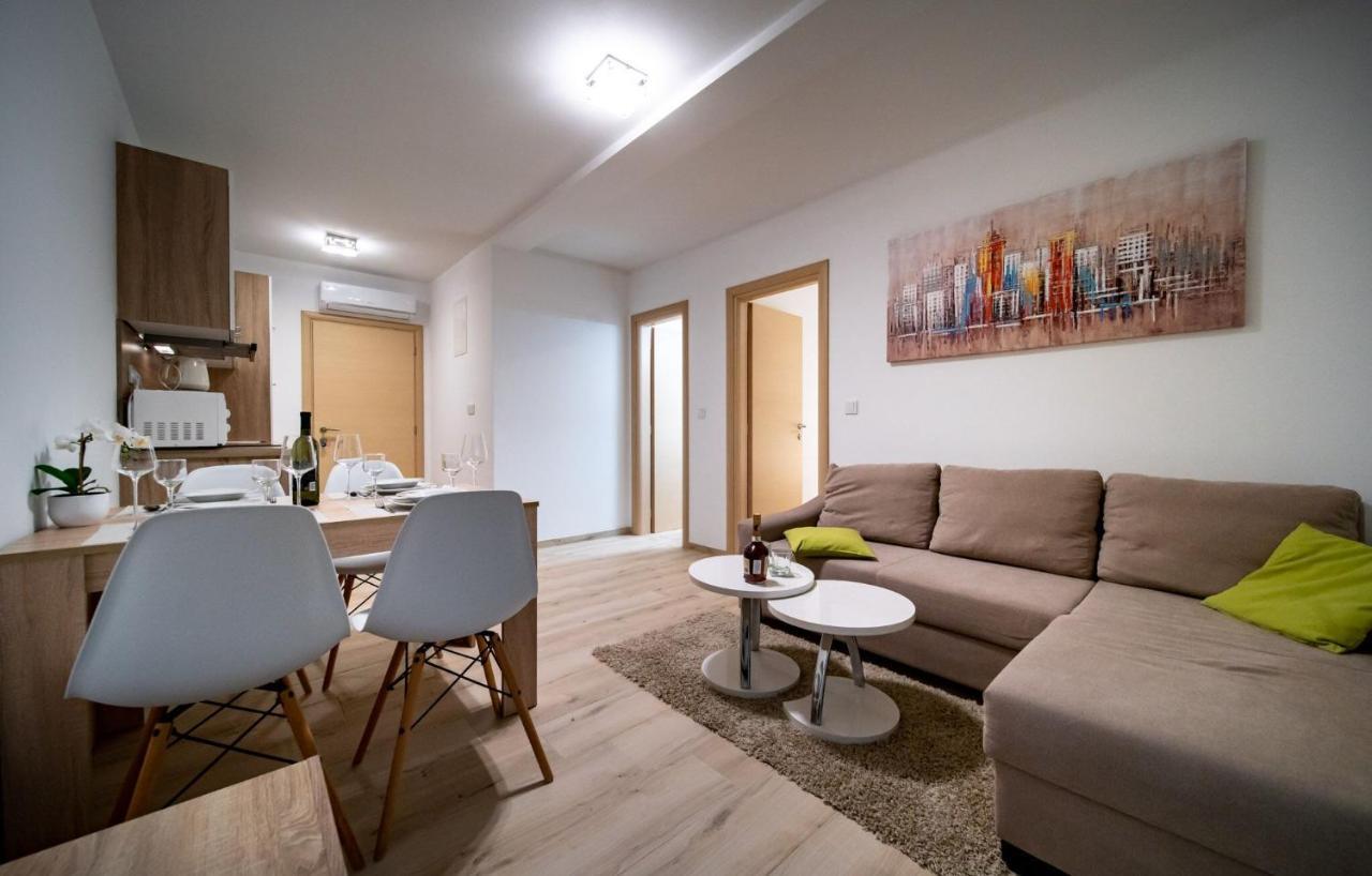 Apartments Arbis Lopar Luaran gambar