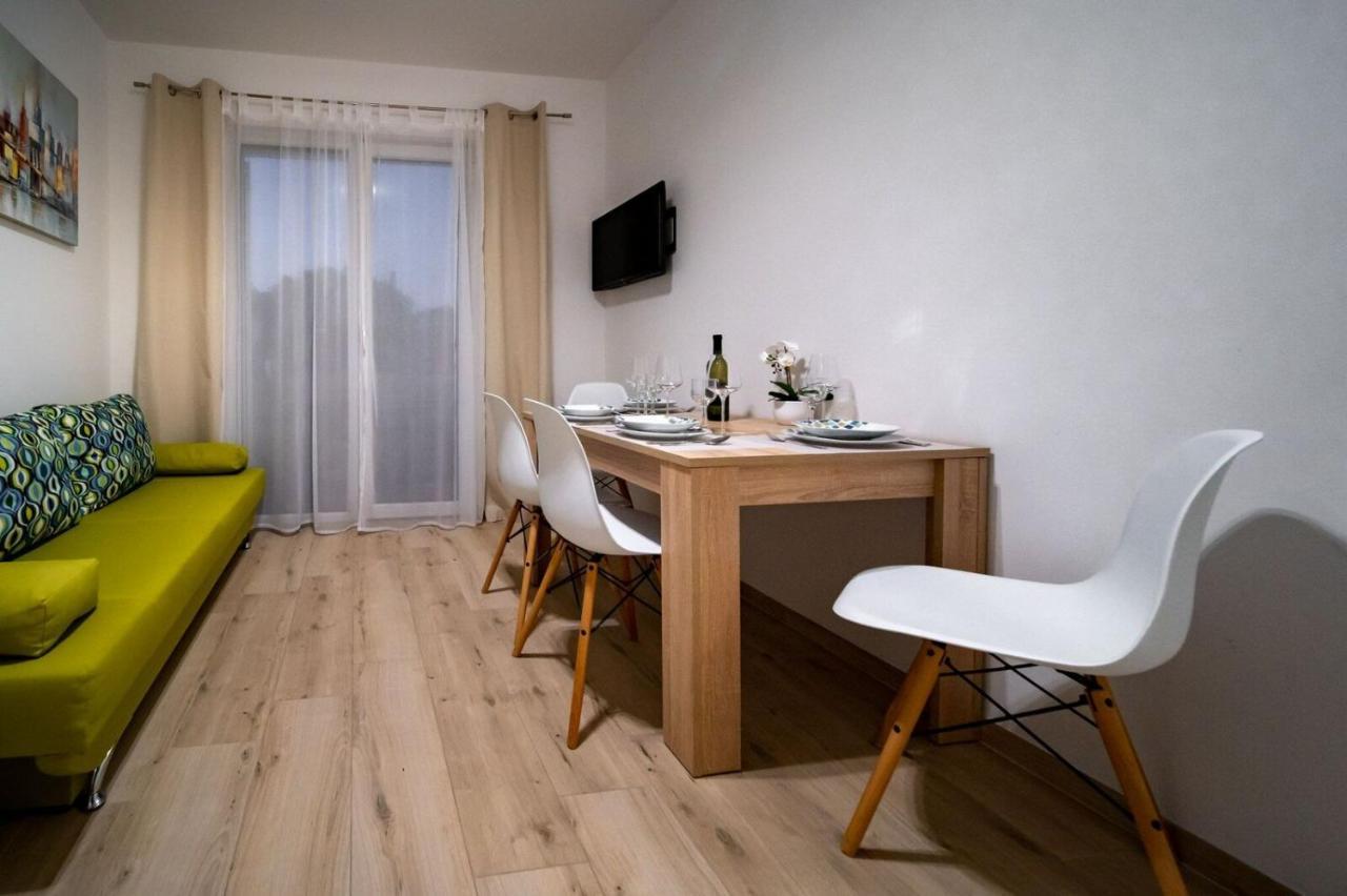 Apartments Arbis Lopar Luaran gambar
