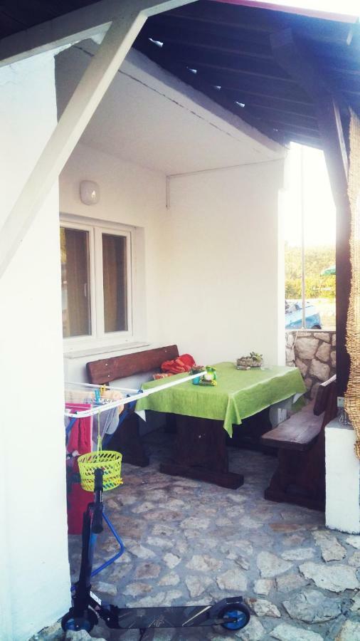 Apartments Arbis Lopar Luaran gambar